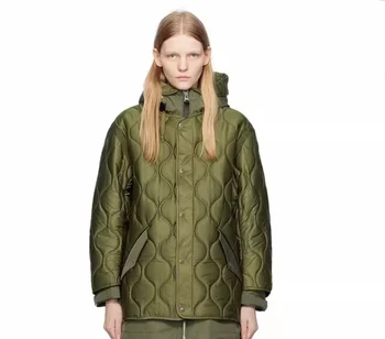 Женские хлопчатобумажные куртки 2-в-1 и штурмовые куртки обладают водонепроницаемыми, ветрозащитными и снегозащитными свойствами.