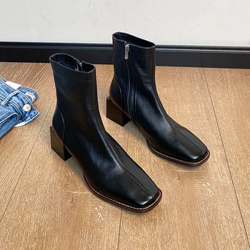 Короткие ботинки Heihaian 2023, Осень-Зима, Новая корейская версия коротких ботинок для пригородных поездок, Кожаные ботинки с квадратной боковой застежкой-молнией, женские