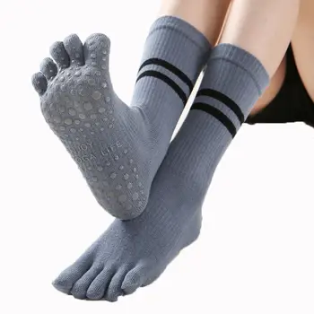 Спортивные хлопчатобумажные носки для телят, силиконовые носки в горошек с разрезным носком, женские чулочно-носочные изделия, Носки средней длины, Носки с пятью пальцами