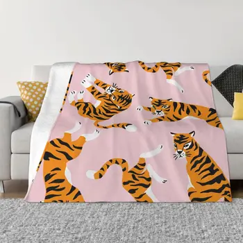Милое одеяло с тигром, Мягкий и плюшевый фланелевый плед, идеально подходящий для укутывания, Легкие теплые одеяла для дивана в спальне